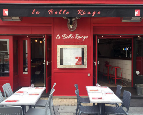 Lambrequin impression lettrage <br/> LA BELLE ROUGE